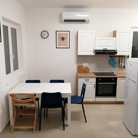 Queen Bee Apartman Novigrad (Istria)